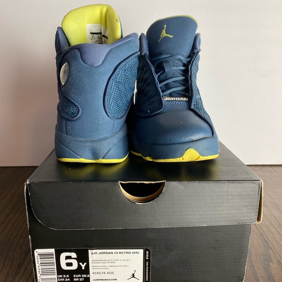 Air Jordan Retro 13 - Picture 2 of 3